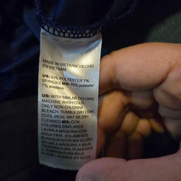 Chico’s Velvet Top Size 3 XL Navy Blue Long Sleeve Blouse - Picture 5 of 10